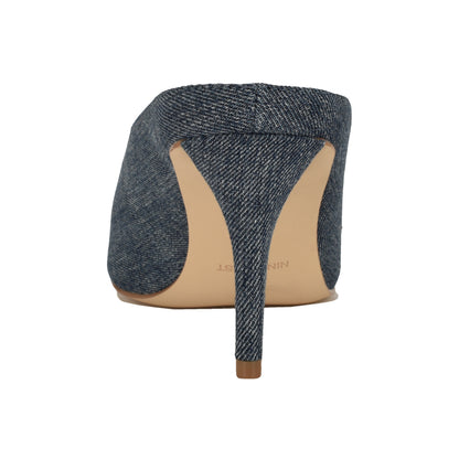 Verra Mule Pumps