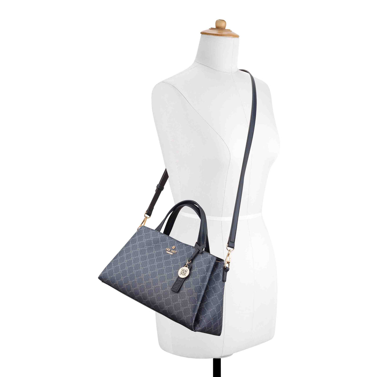 Luela Satchel