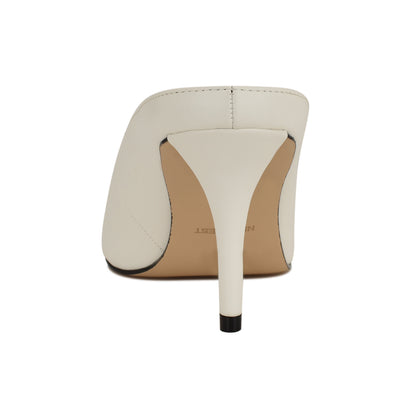 Verra Mule Pumps