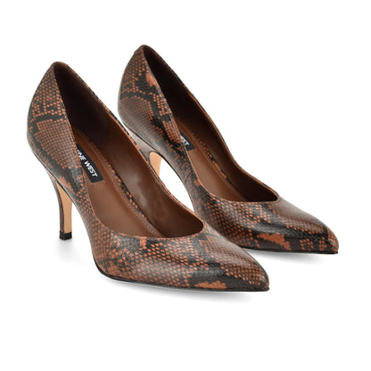 Tango Pointy Toe Pumps